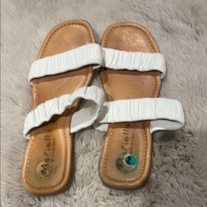 Matisse White and Tan Sandals with Textured Straps